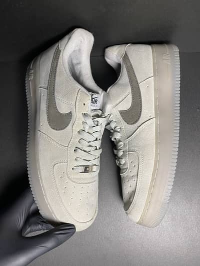 AIR FORCE
