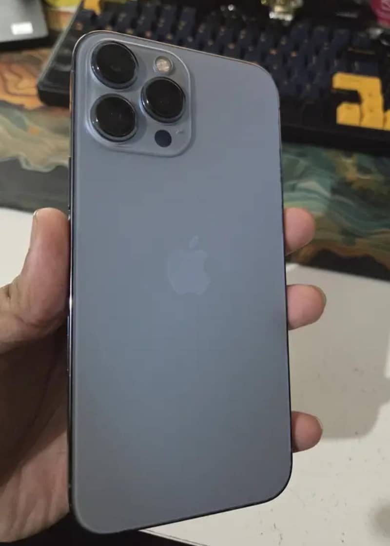 iphone 13 pro max 1