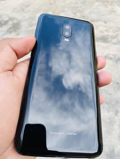 One Plus 6T 8/128 for sale !