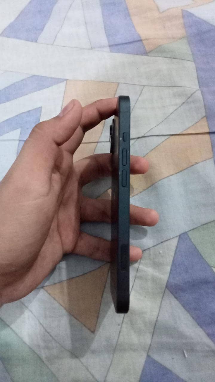 iphone 13 3