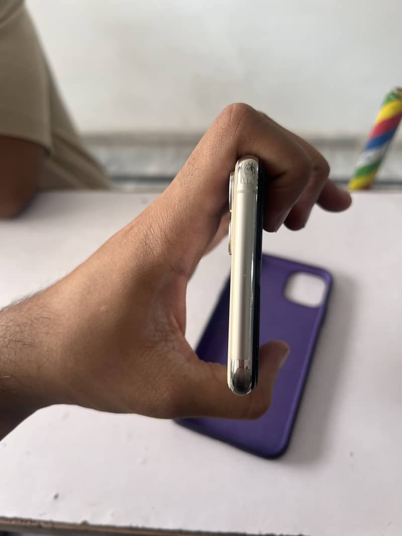 Iphone 11 pro max 1