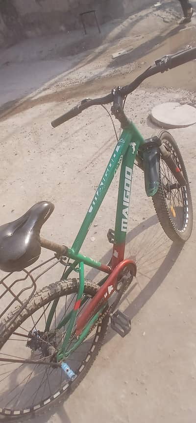 bilkul kisi kisi ka kam karwany ki zrorarat nahi hai just buy and driv