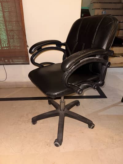 Black Revolving Office Chair