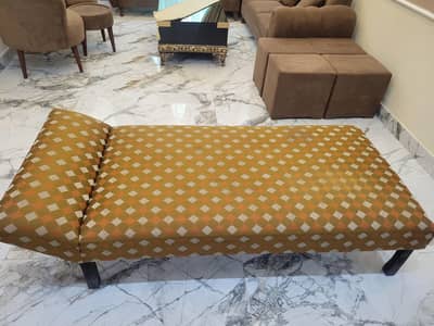 Luxury Diwan / Sofa Bench – Excellent Condition