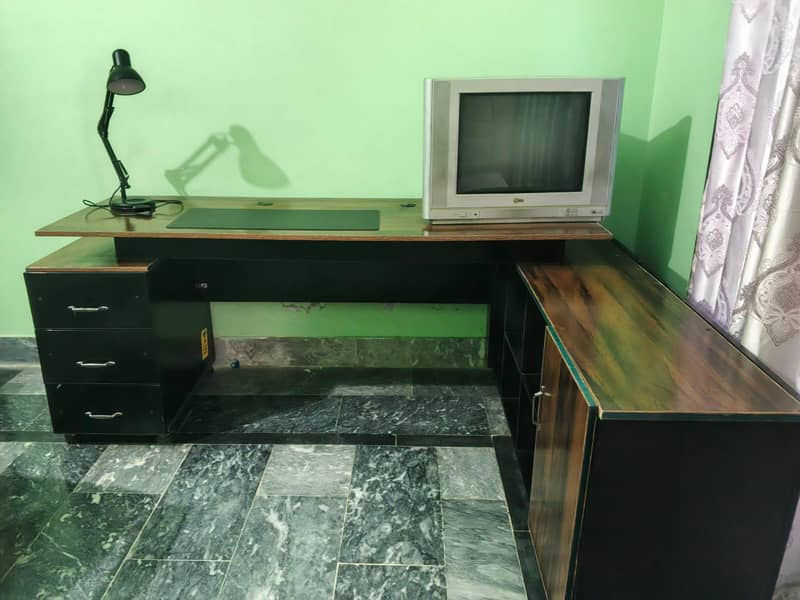 office table 0