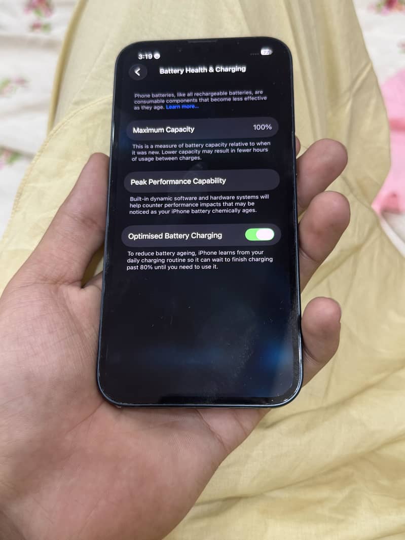Iphone 13 4