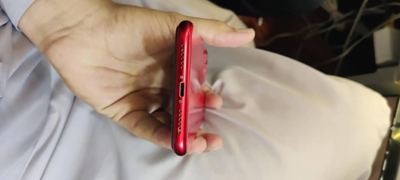 iphone 11 4