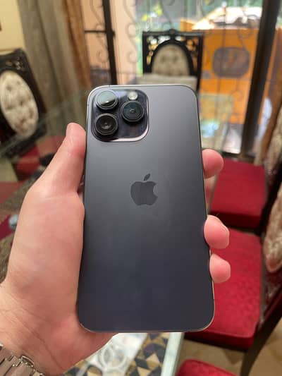 iPhone 14 Pro Max