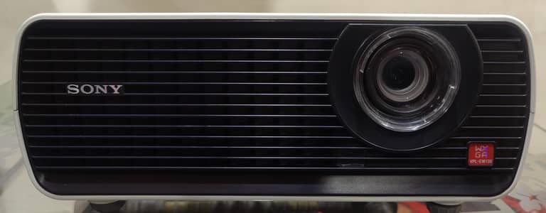 Sony Projector Model VPL-EW130