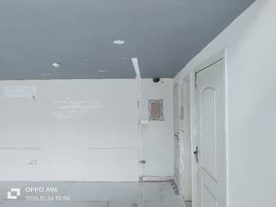 04 MARLA SHOP GROUND FLOOR + MEZZANINE EXCELLENT LOCATION