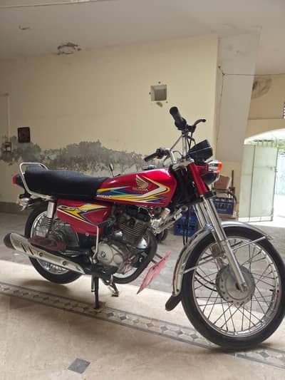 Honda 125 2019 very neat condition
