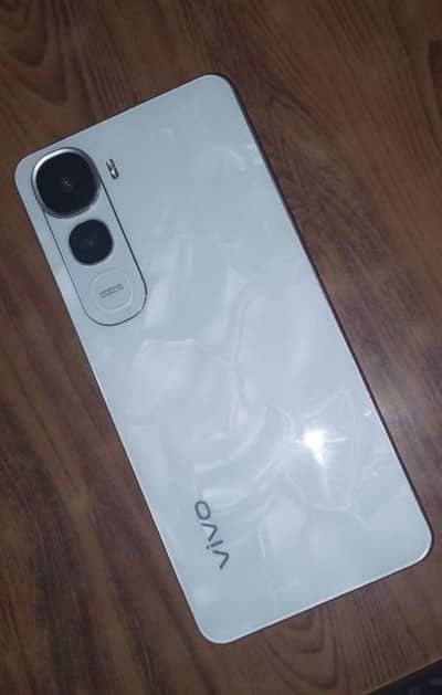 vivo Y 400 8Gb 256Gb