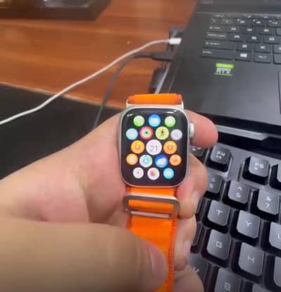APPLE WATCH SERIES 9 41MM 9/10 CONDITION WITH BOX