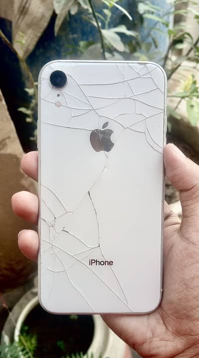 iPhone XR NON PTA JV