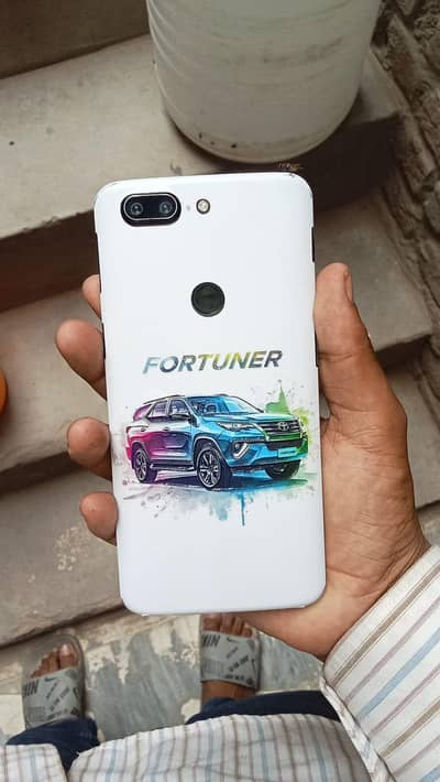 all okay only exchange karna chahta hun  OnePlus 5T