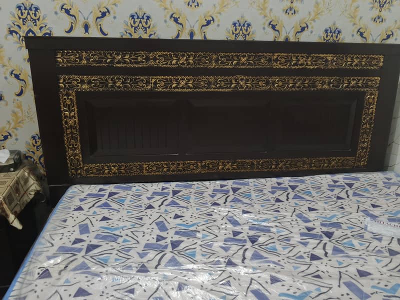 Double  bed one side table 9
