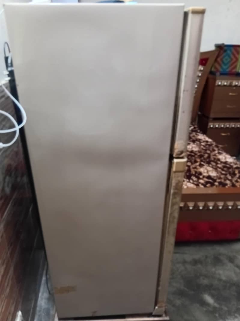 fridge 0
