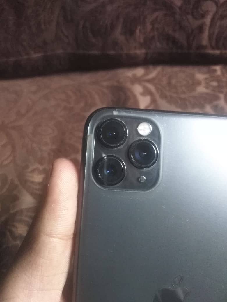 Iphone 11 pro max 2