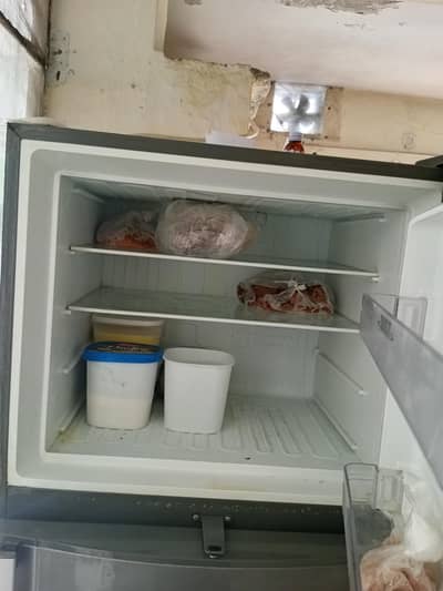 Dawlance refrigerator