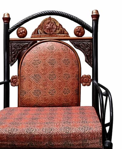 Traditional Wooden Sofa Set 2