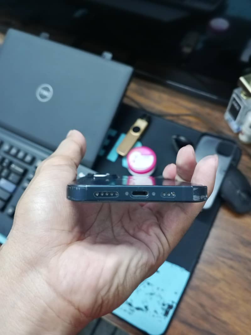 iphone 13 2