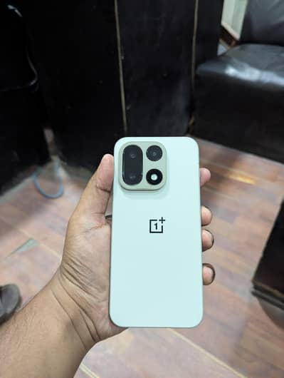 OnePlus 15
