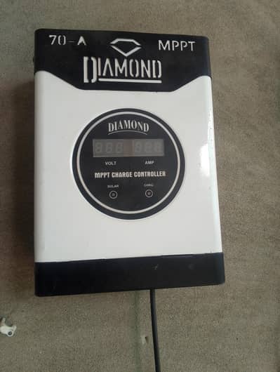 70A MPPT controller