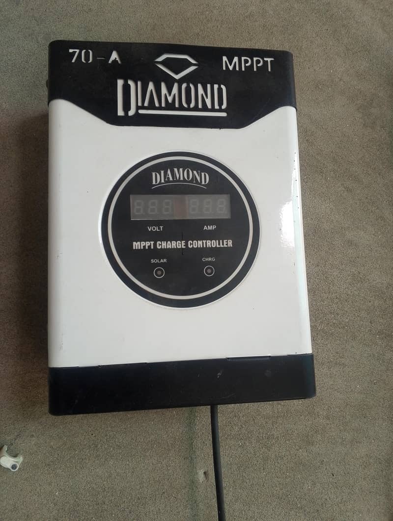 70A MPPT controller 0