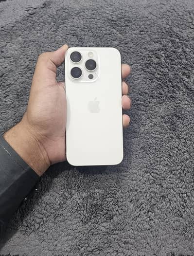 iphone 15 pro 256gb jv 9.5/10 condition Waterpack 11 12 13 14 15 16