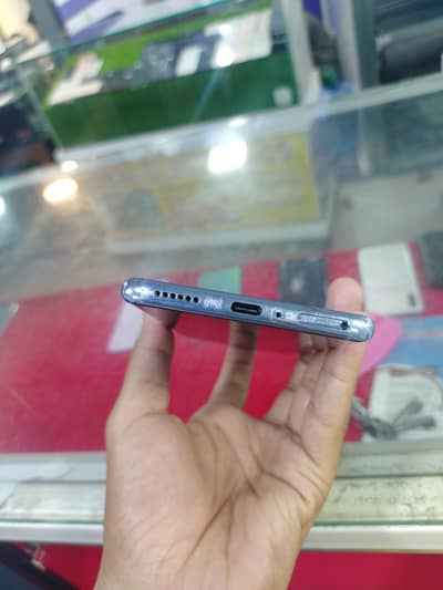 tecno camon 30s  8+5 ram 256 gb 15 version