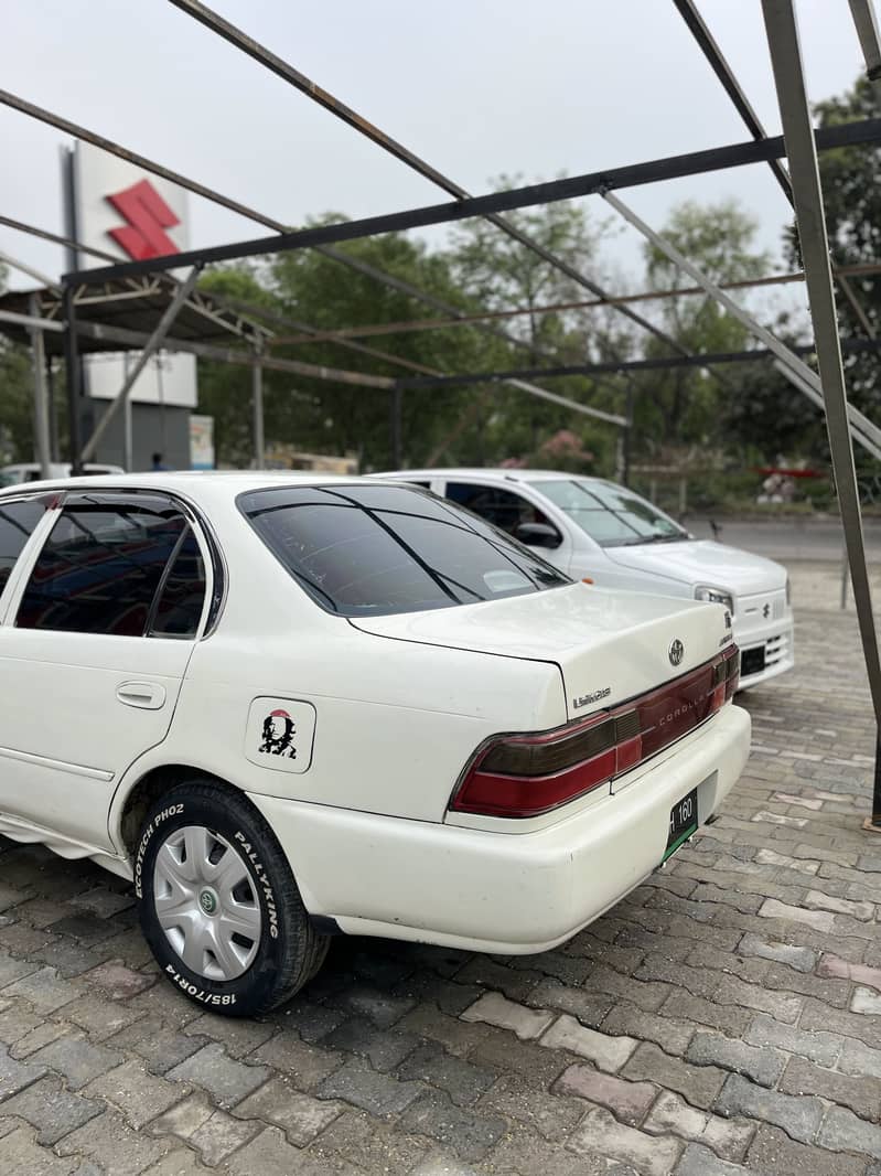 1998 corolla 1