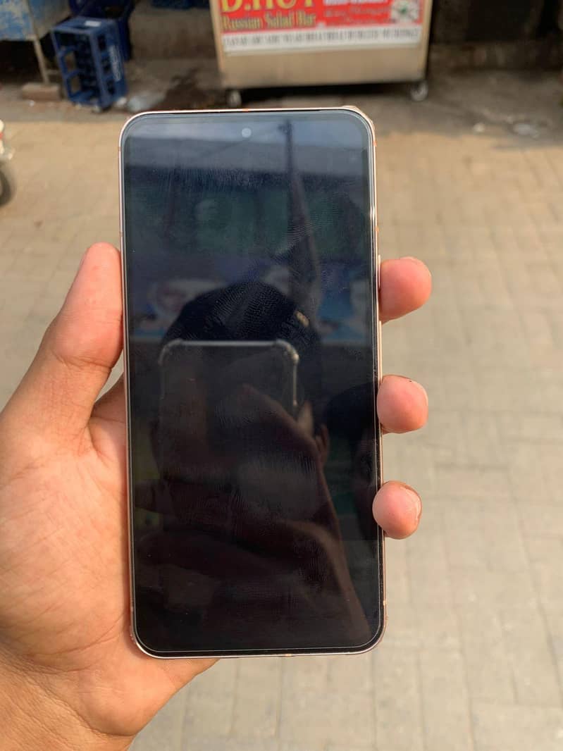 Google Pixel 8 6