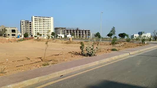 500sq yd Plot Facing Bahria Headoffice FOR SALE (Best Investment Opportunity