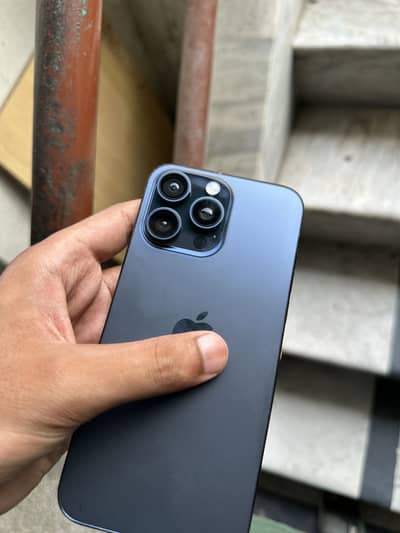Iphone 15 pro max 256gb with box