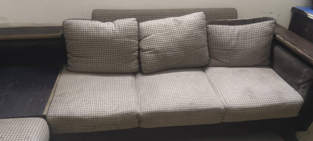 L shape sofa 1