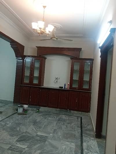6 Marla Upper Portion In Pwd Block-D Near London Baker'S