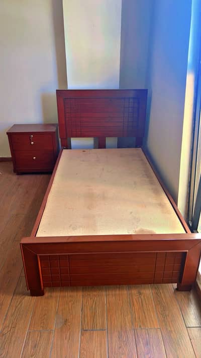 Single Bed For Sale in a very Reasonable Price