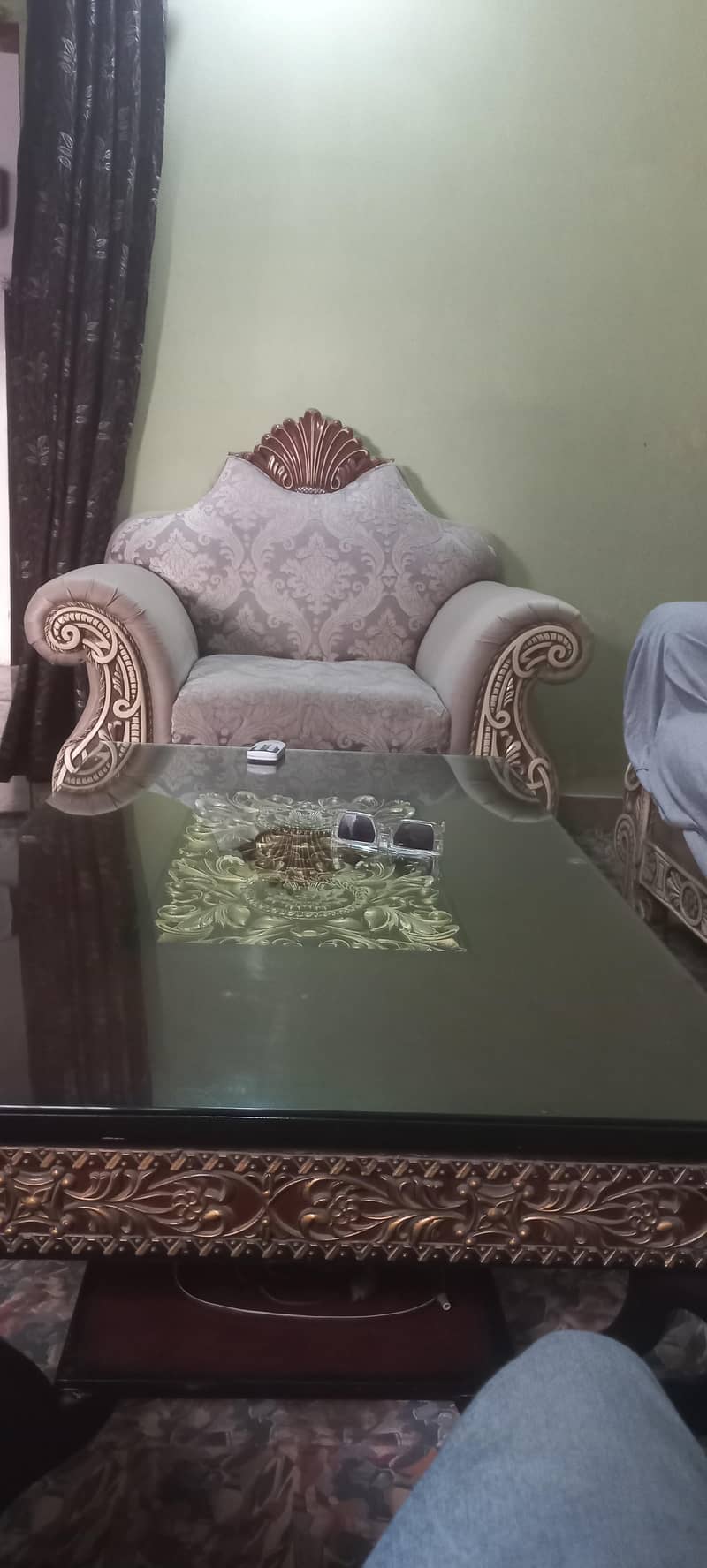 sofa set 7 seater with table 1