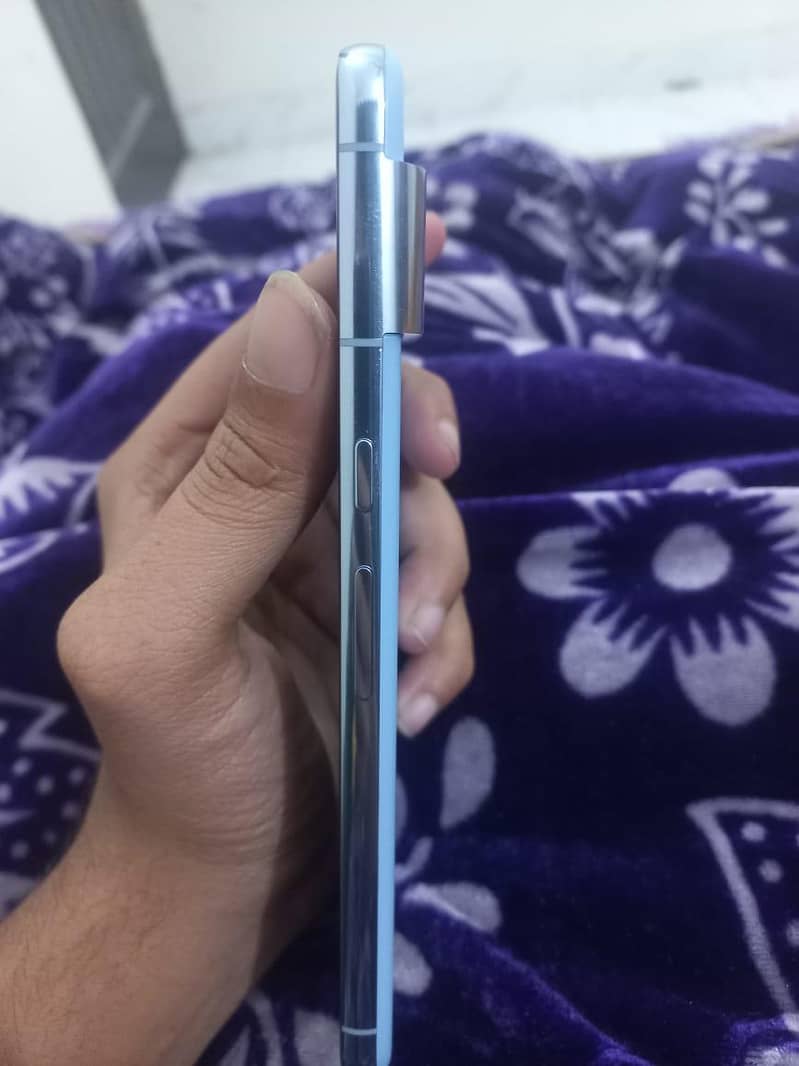Google Pixel 8 Pro 4