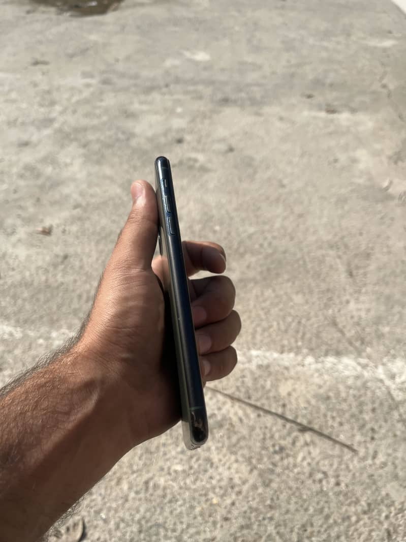 Iphone 11 pro max 3