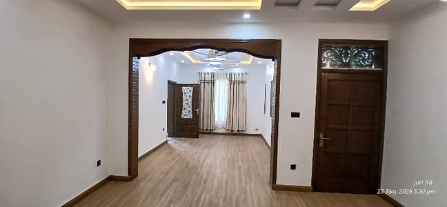 luxury house for sale
