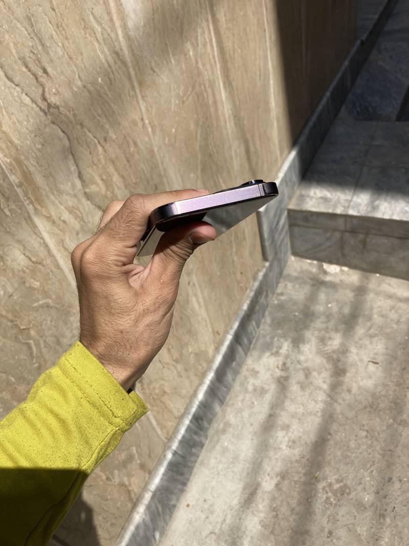 Iphone 14 pro max 1