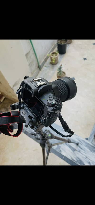 Canon m50 mirror less