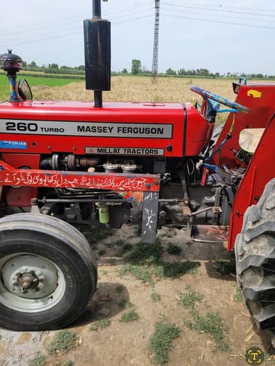 Massey Ferguson Tractor MF 260 Wathsapp Only  O3227576372
