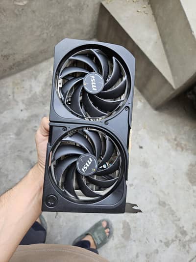 Msi shadow 2x rtx 5070