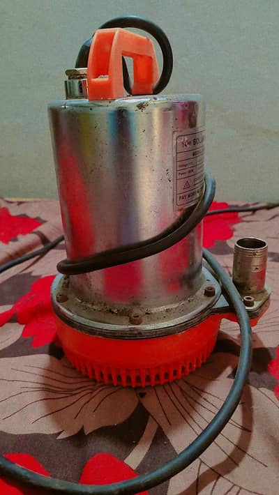 12V DC Submersible Solar Water Pump (180W) for Room Cooler / Farm