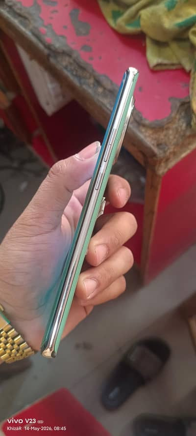 Tecno spark 20 pro+
