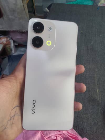 vivo y11d 1 month use 11 month warranty Baki hay 6+6 ram128 gb