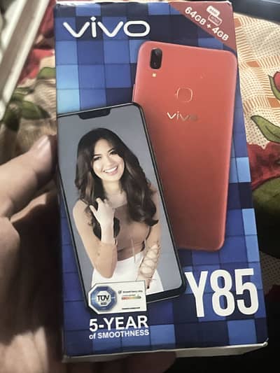 Vivo y85 looking brand new 4/64