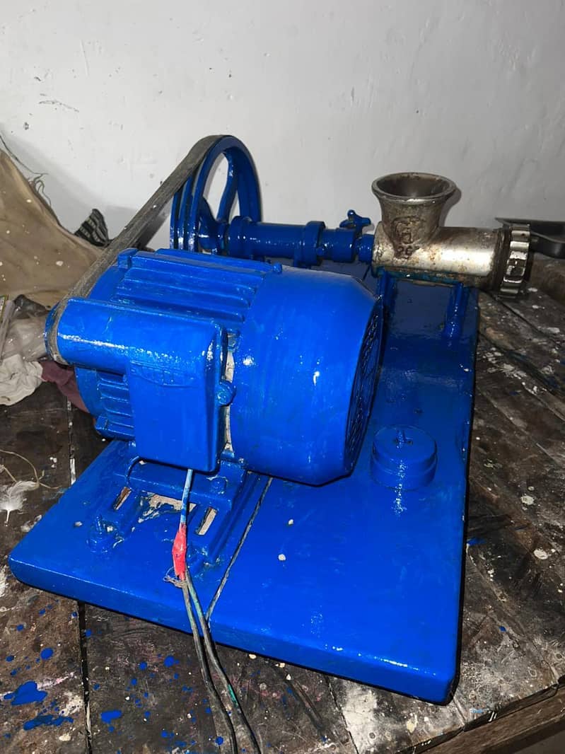Qeema Machine 1